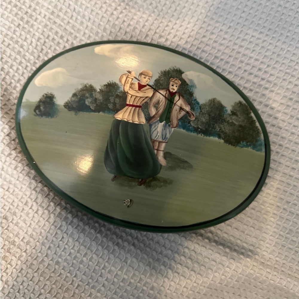 Jewelry box